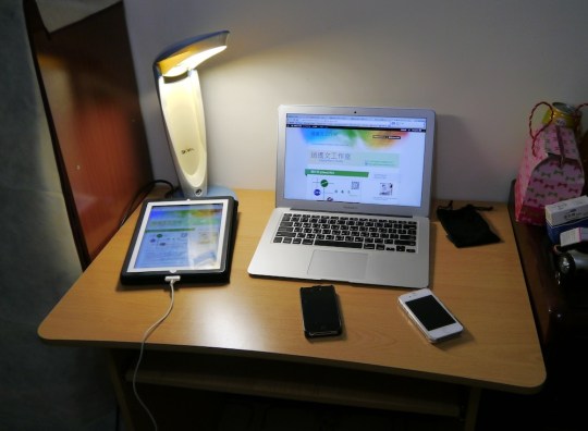 新居所在弟弟家落成