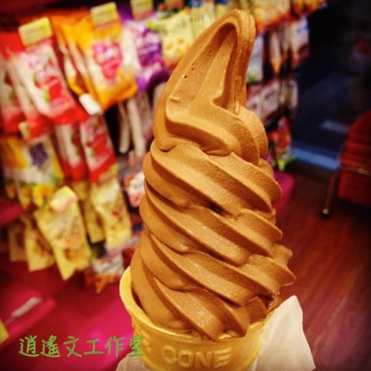 義美特濃巧克力霜淇淋